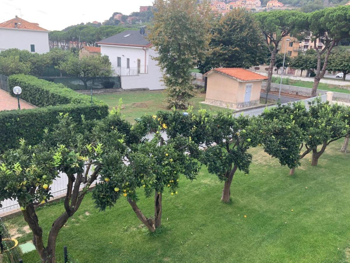 Casa Vacanze Romeo Pietra Ligure Exteriér fotografie